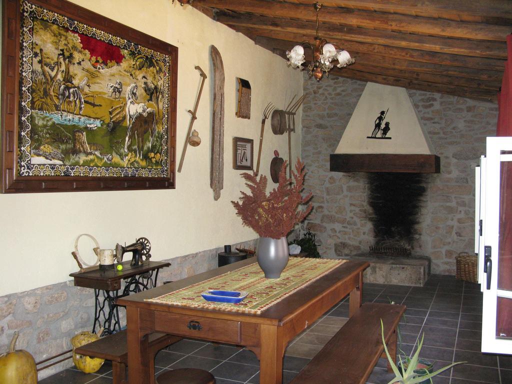 El Condado Casa Rural Fuentes de Onoro Luaran gambar