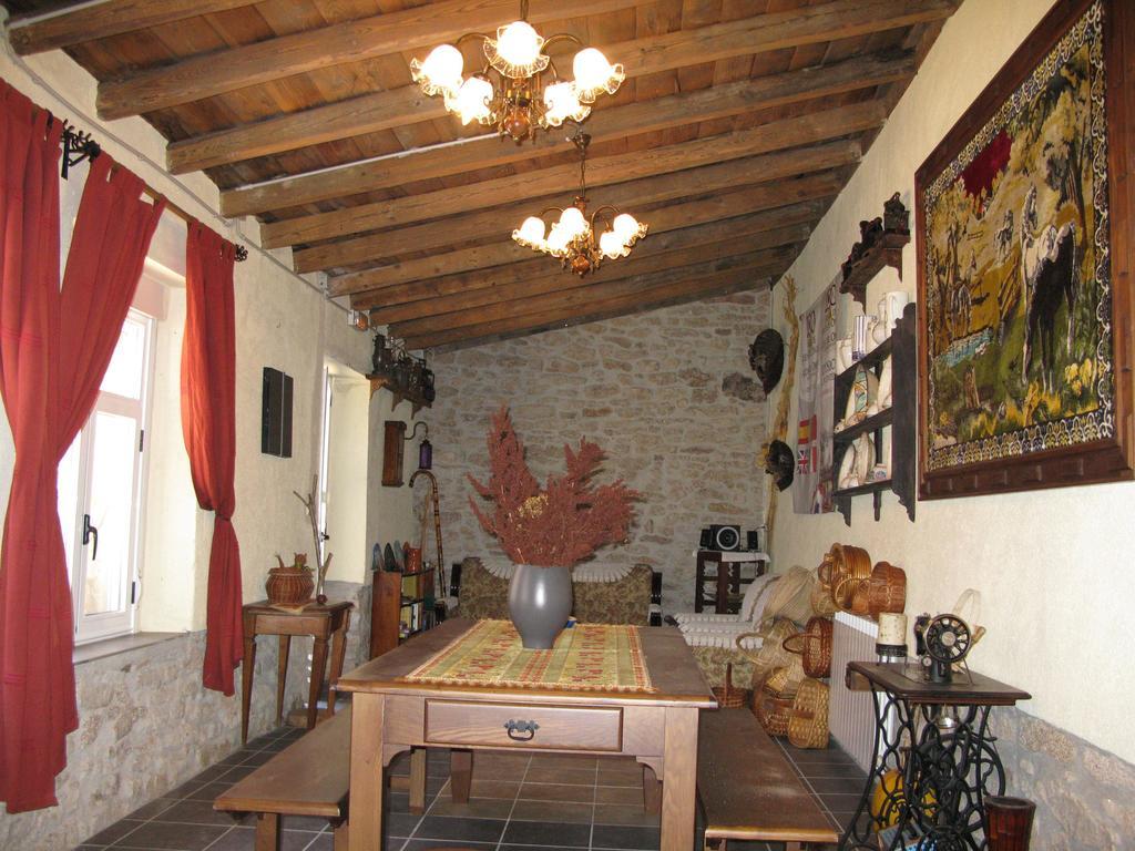 El Condado Casa Rural Fuentes de Onoro Luaran gambar