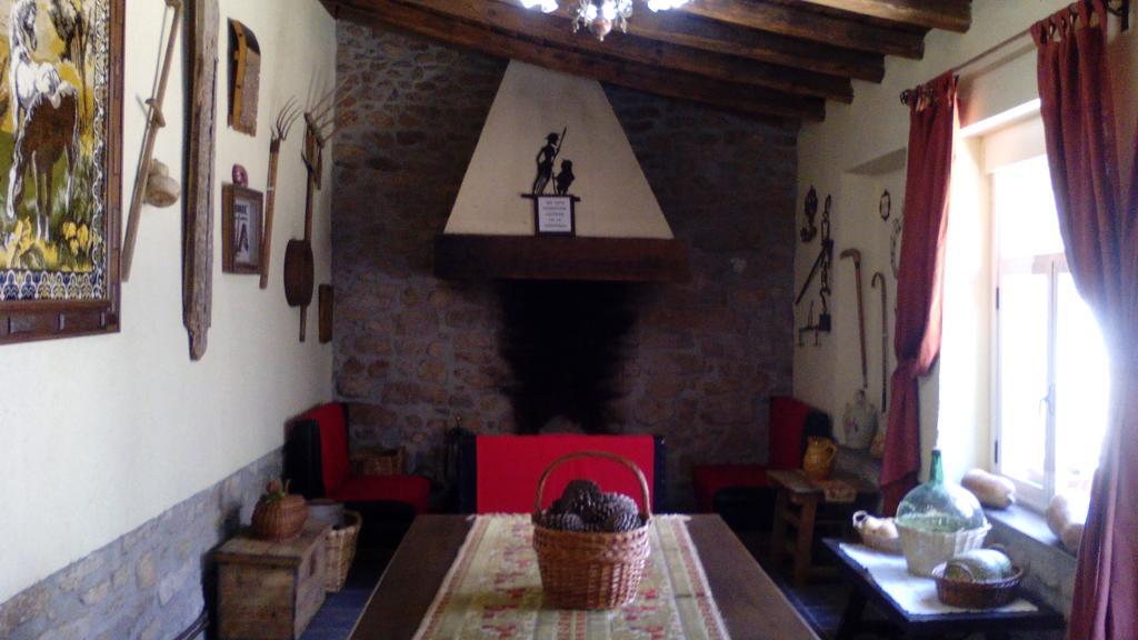 El Condado Casa Rural Fuentes de Onoro Luaran gambar